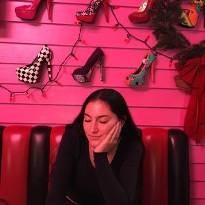 Meet your Posher, Julia